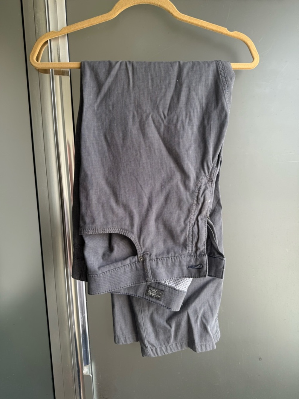 Men's Gray Casual Pants - Lightweight Everyday Wear
